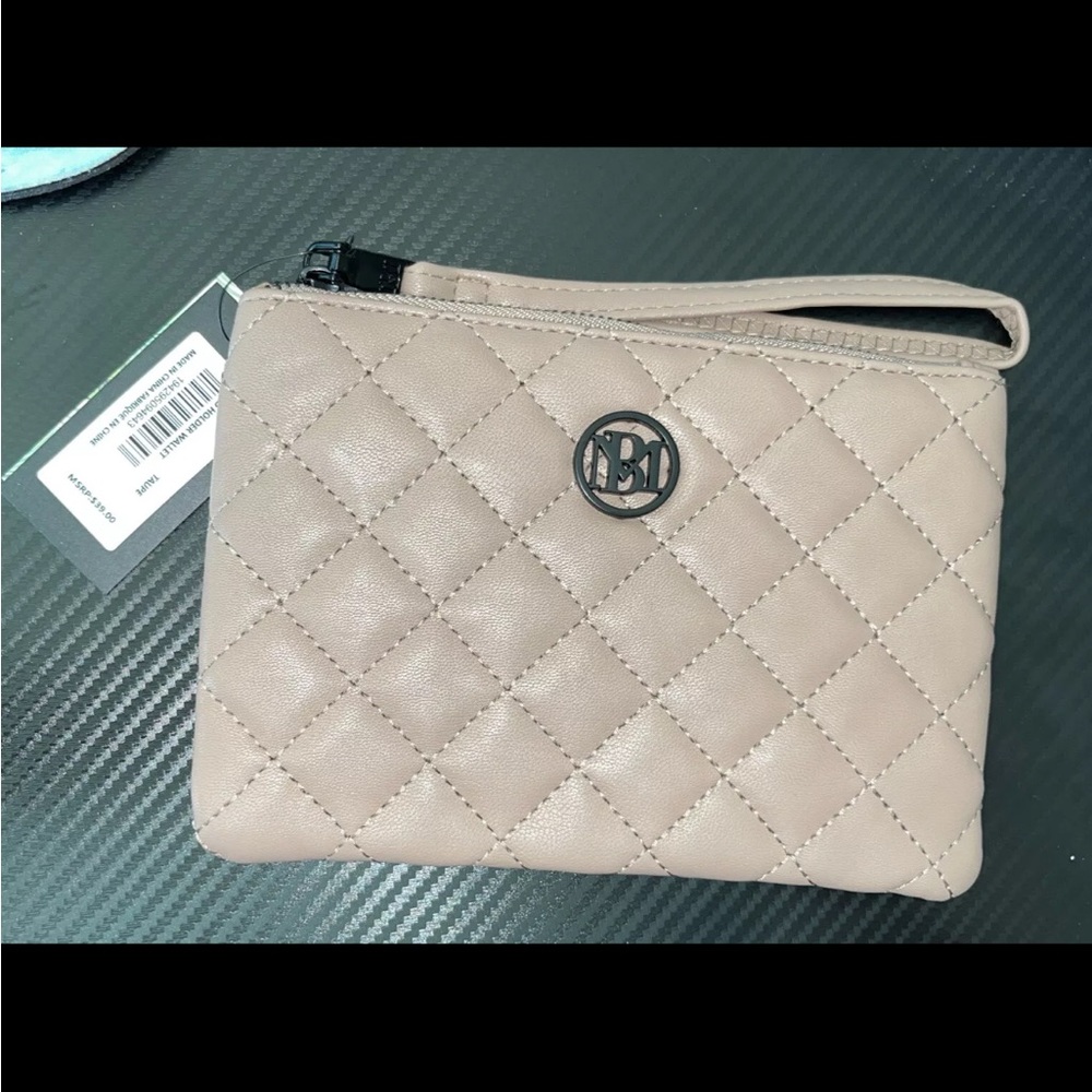 Badgley Mischka Quilted Card Holder Wallet Wrislet In Taupe retail $39 Vegan